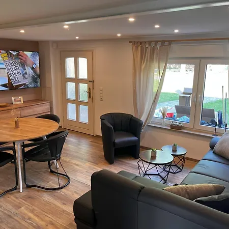 Haus Lotti Apartman *